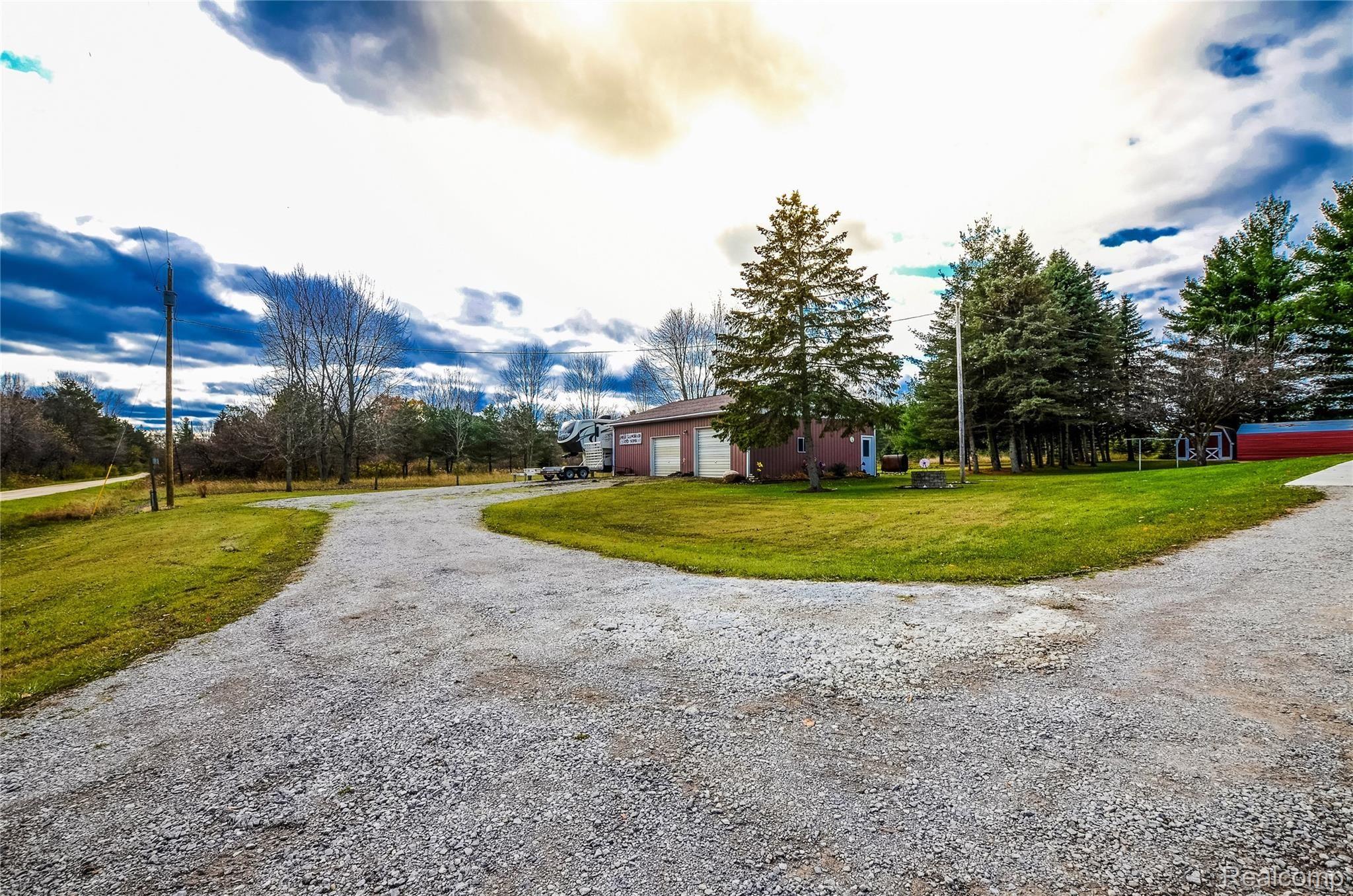 3002 Underwood Road Caro, MI 48723 - Photo 3 of 35 DSC_8925.JPG