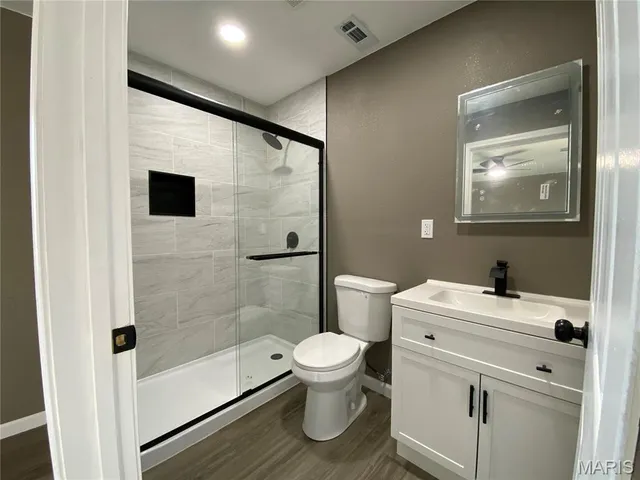 $98,500 | 4912 Piggott Avenue, East St. Louis, IL 62207