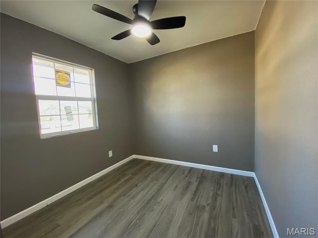 4912 Piggott Avenue East St. Louis, IL 62207 - Photo 6 of 17