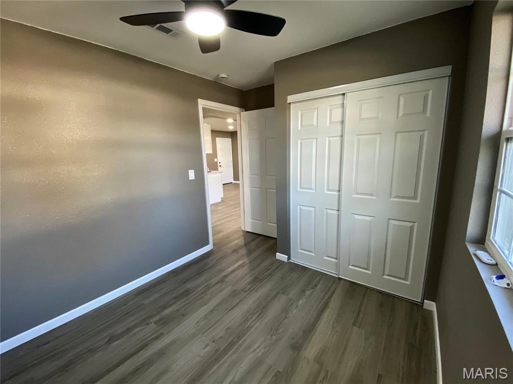 4912 Piggott Avenue East St. Louis, IL 62207 - Photo 7 of 17