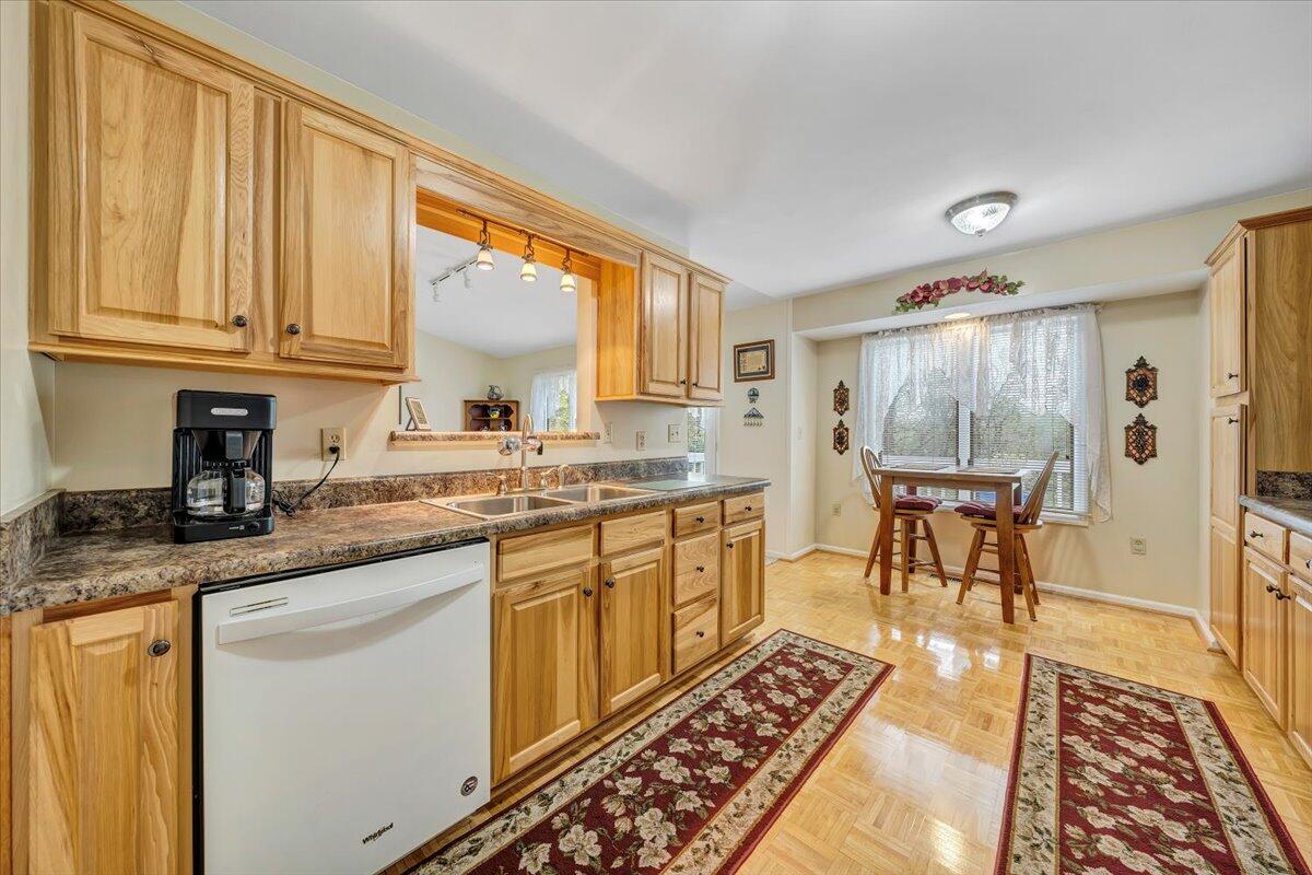 114 Apple Tree Road Roanoke, VA 24019 - Photo 15 of 43 10-MIB03917