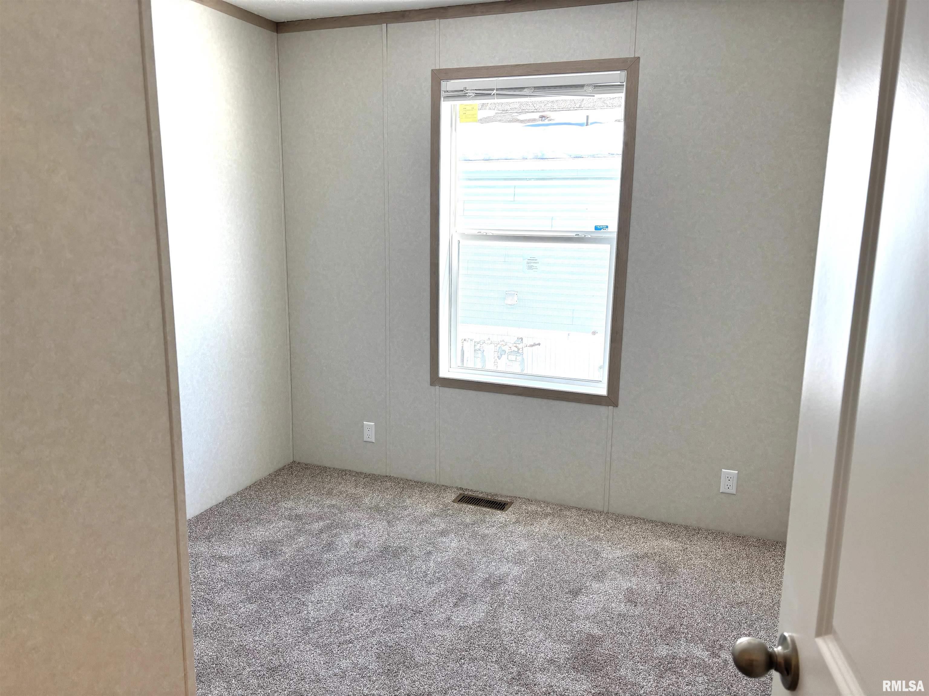 1500 North Bruns Lane, Unit 21 Springfield, IL 62702 - Photo 18 of 25 Gallery Image 18