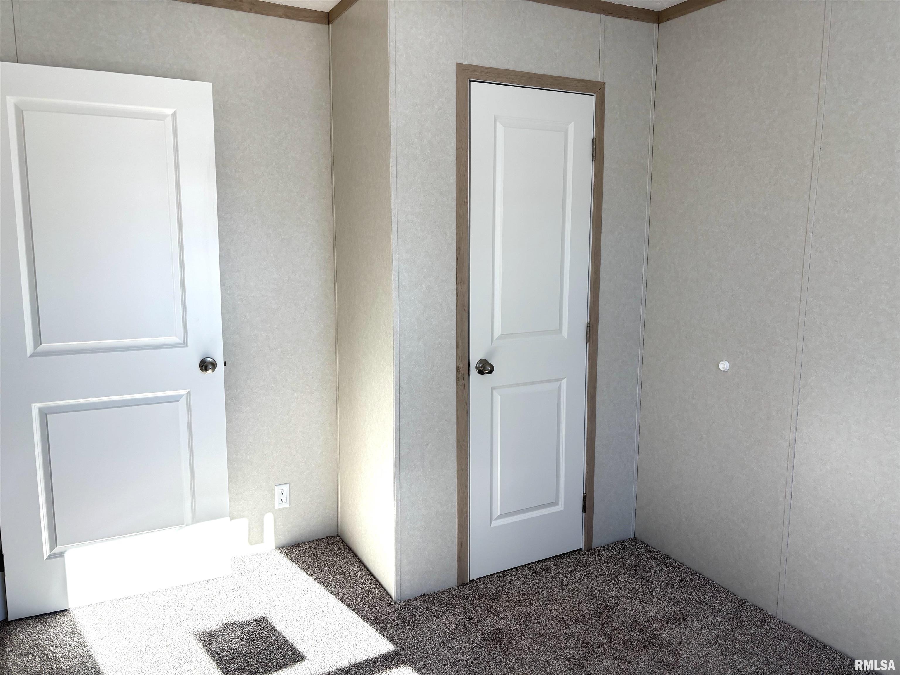 1500 North Bruns Lane, Unit 21 Springfield, IL 62702 - Photo 21 of 25 Gallery Image 21