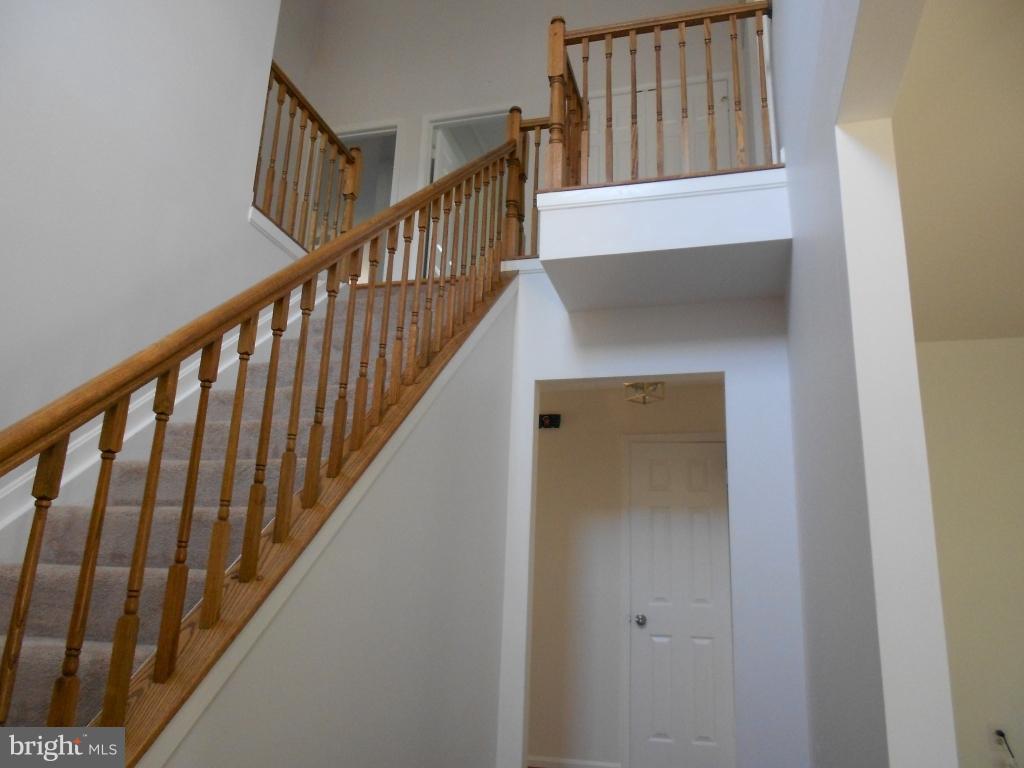 8905 Emory Grove Road Gaithersburg, MD 20877 - Photo 3 of 19 Interior (General)