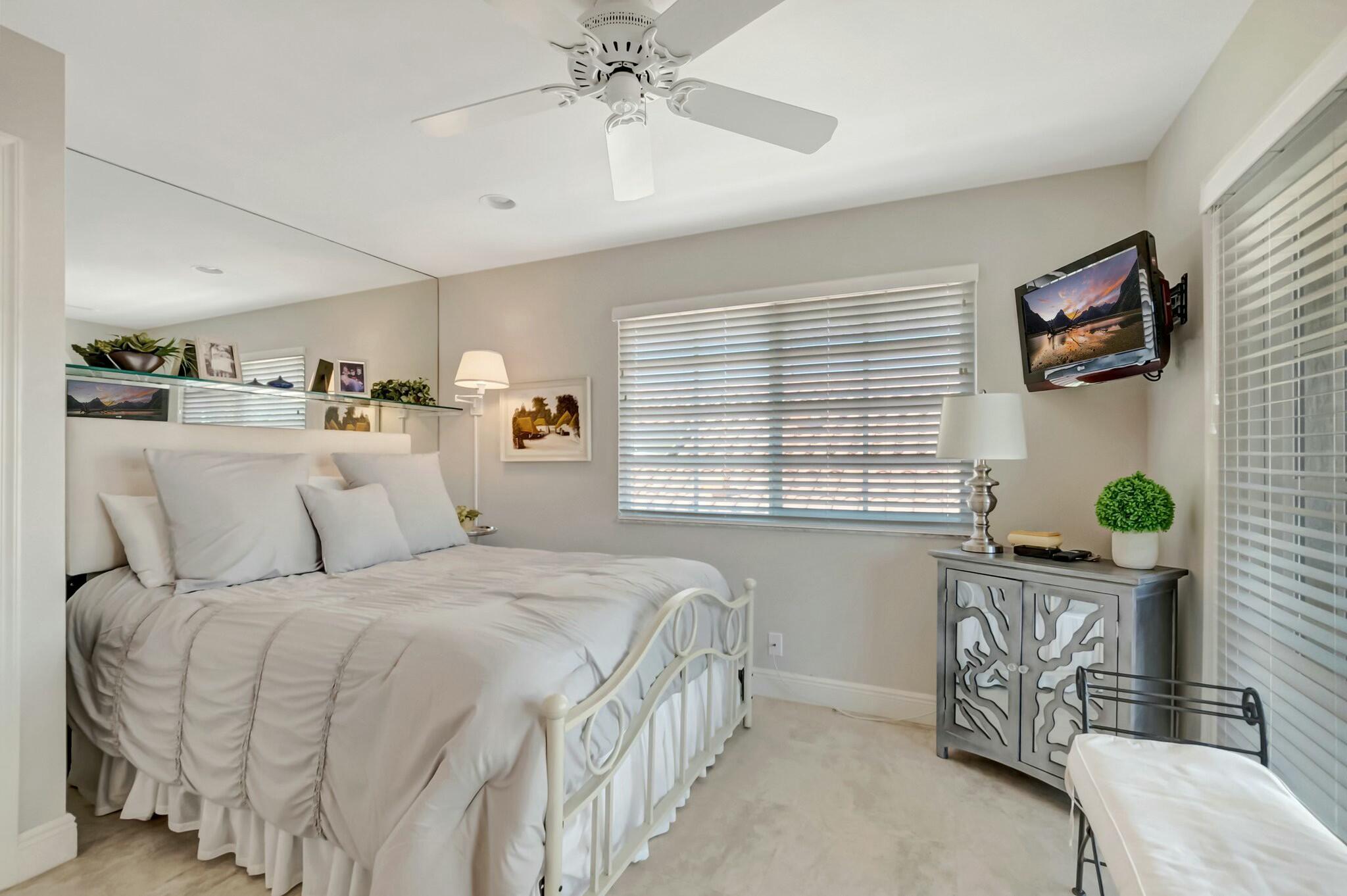 6342 Northwest 24th Street Boca Raton, FL 33434 - Photo 32 of 77 tempImagenzht6l