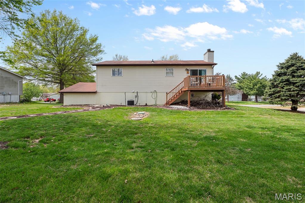 400 St Rose Drive Godfrey, IL 62035 - Photo 4 of 26