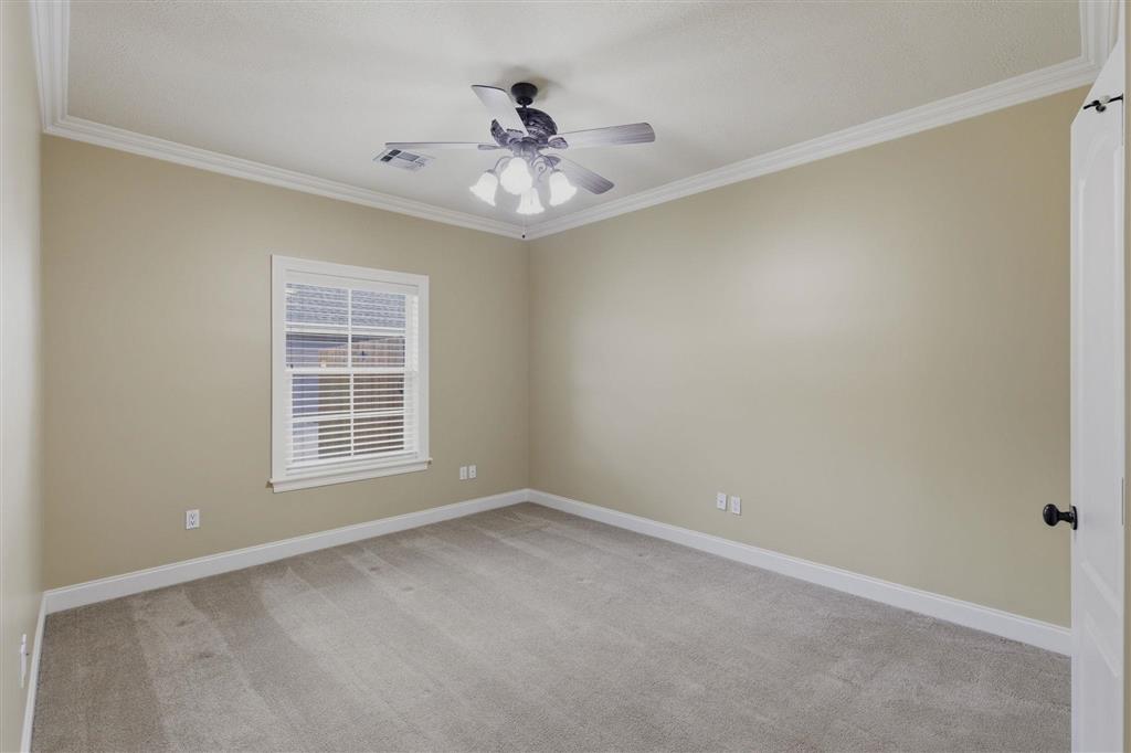 2733 Rue Calais Lake Charles, LA 70605 - Photo 17 of 27