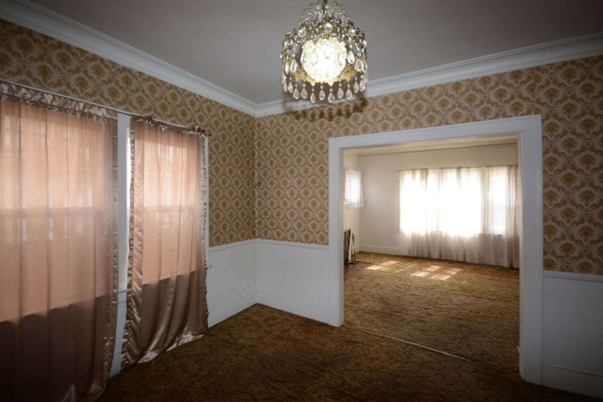 1215 Fisk Road Southeast Grand Rapids, MI 49506 - Photo 7 of 28 DSC_1510_preview