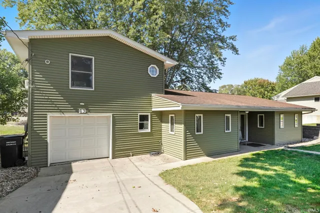 $369,900 | 63 EMS W26 Lane, North Webster, IN 46555