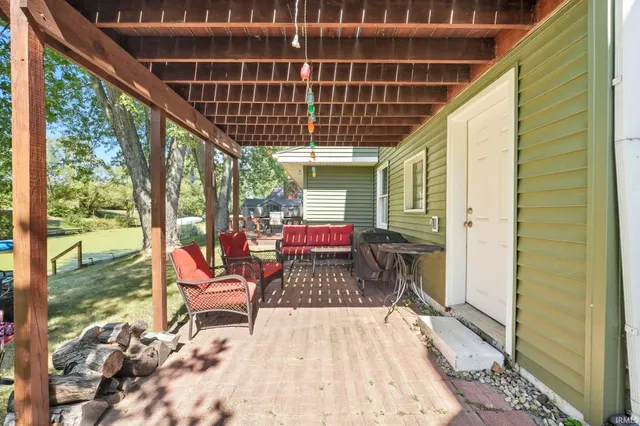 $369,900 | 63 EMS W26 Lane, North Webster, IN 46555