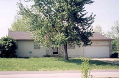 4248 West Ridgeview Street Brookline, MO 65619 - Photo 1 of 1 Primary Photo