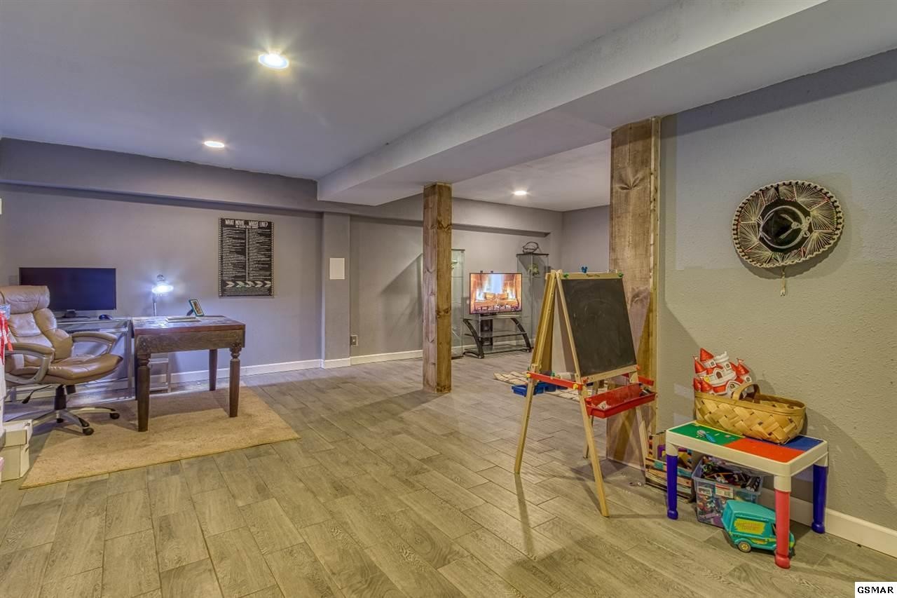 407 Eledge Farm Road Sevierville, TN 37876 - Photo 13 of 30 Gallery Image 13
