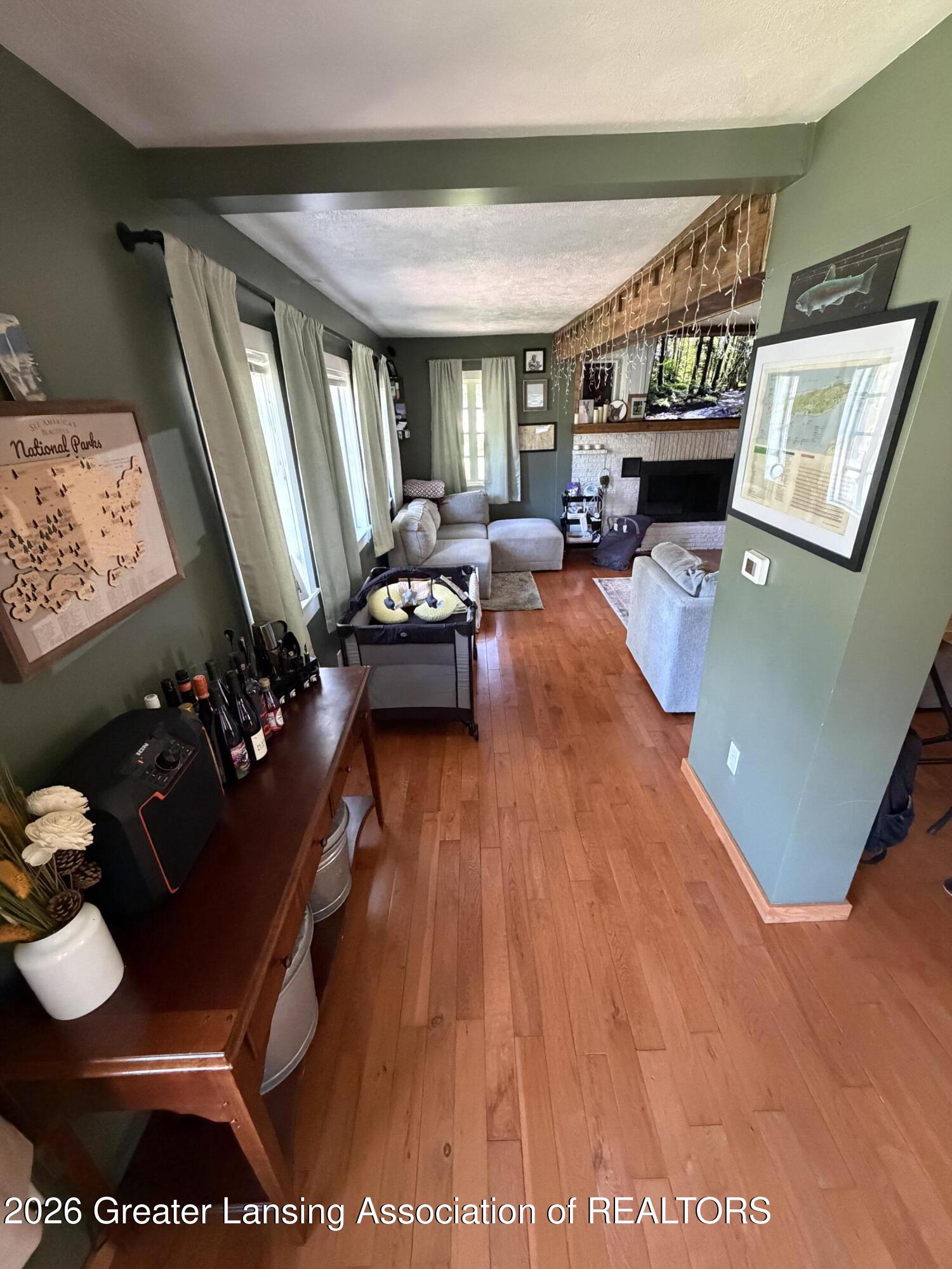 5429 South Waverly Road Lansing, MI 48911 - Photo 14 of 39 IMG_1367