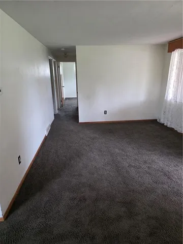 a view of a livingroom with an empty space