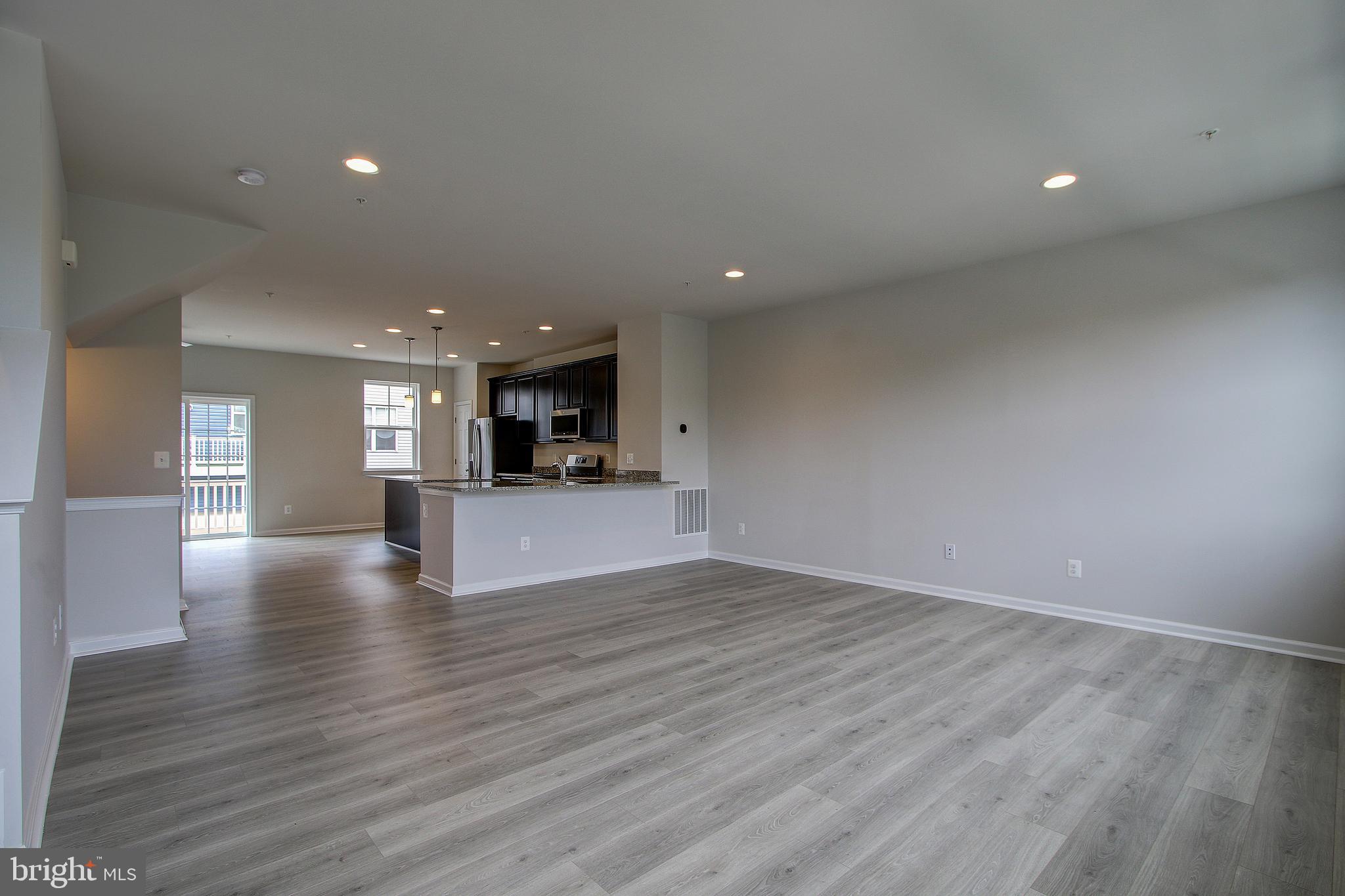 14217 Travilah Road Rockville, MD 20850 - Photo 13 of 48