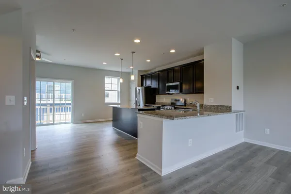 $3,800 | 14217 Travilah Road, Rockville, MD 20850