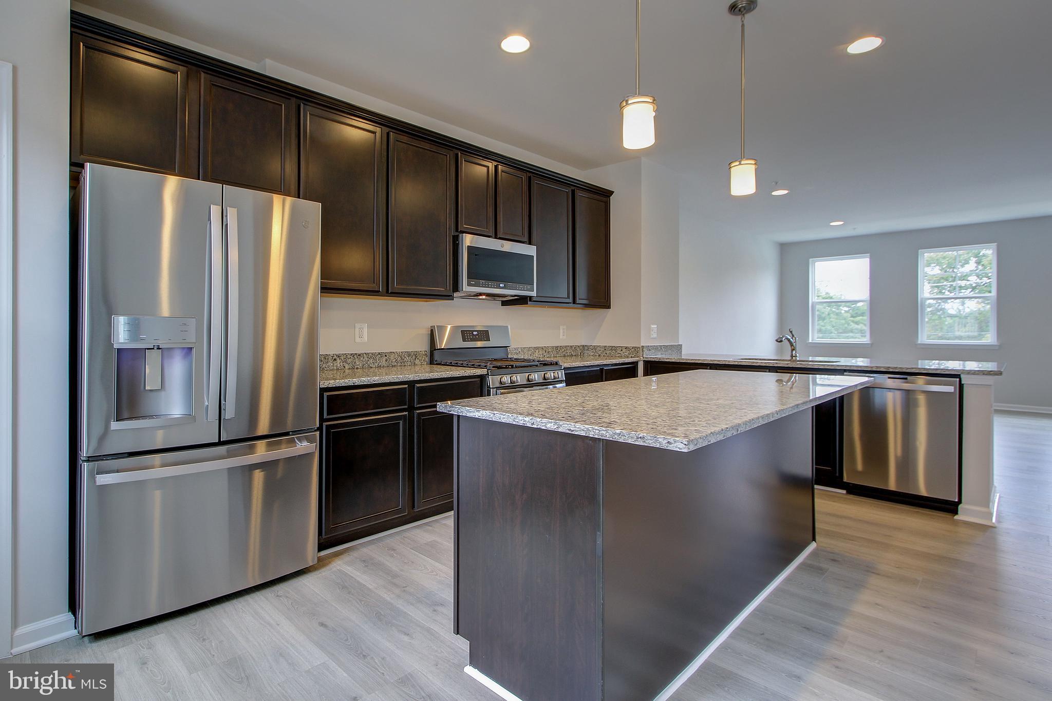 14217 Travilah Road Rockville, MD 20850 - Photo 18 of 48