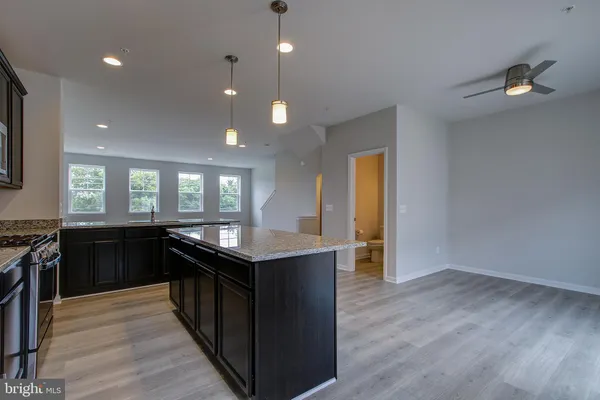 $3,800 | 14217 Travilah Road, Rockville, MD 20850