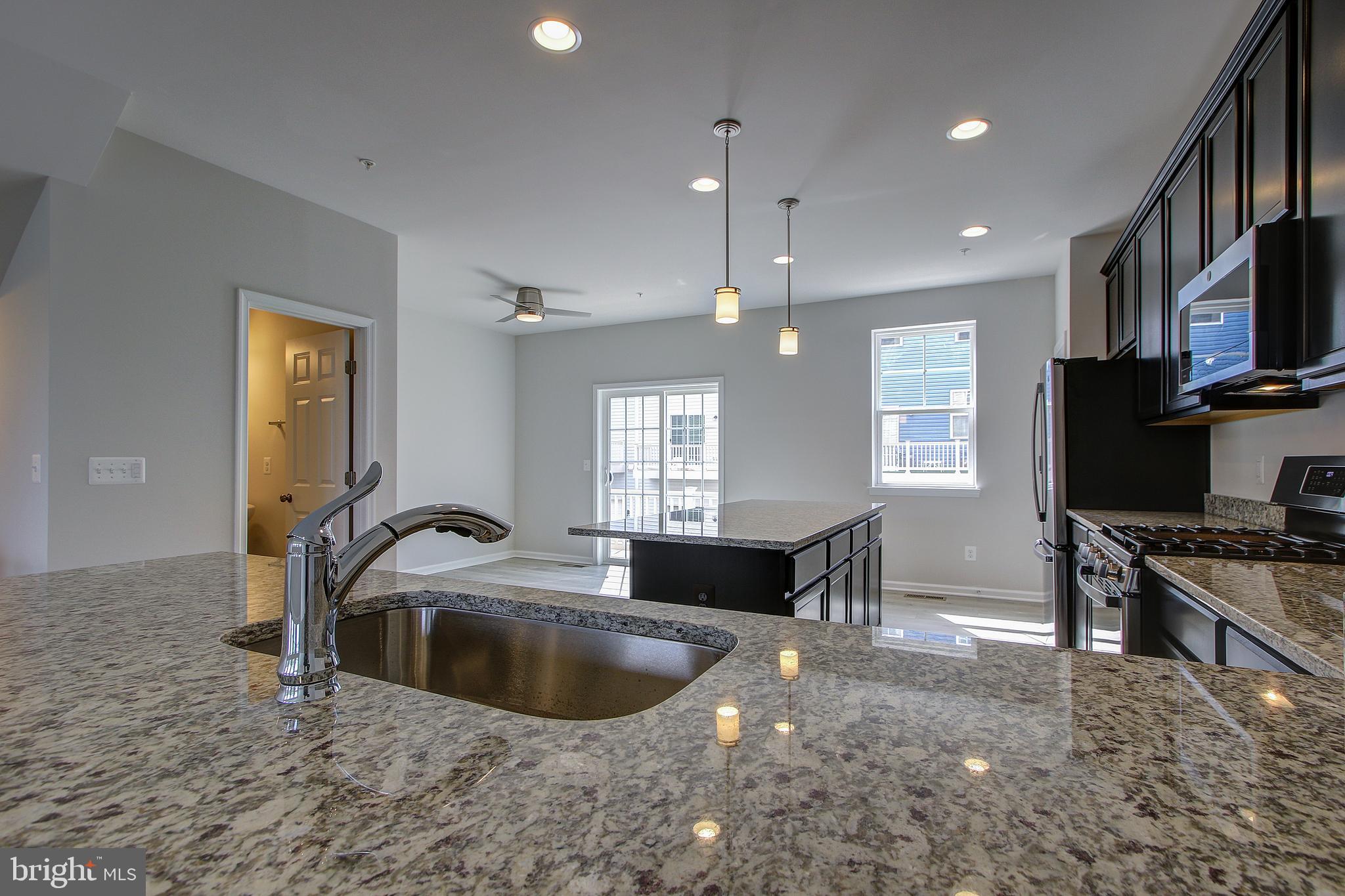 14217 Travilah Road Rockville, MD 20850 - Photo 21 of 48