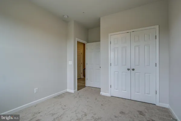 $3,800 | 14217 Travilah Road, Rockville, MD 20850