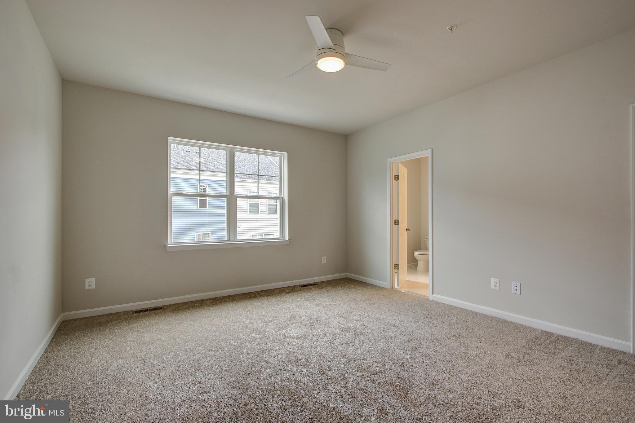 14217 Travilah Road Rockville, MD 20850 - Photo 40 of 48