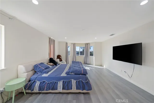 $1,050,000 | 7691 Coffeeberry Drive, Eastvale, CA 92880