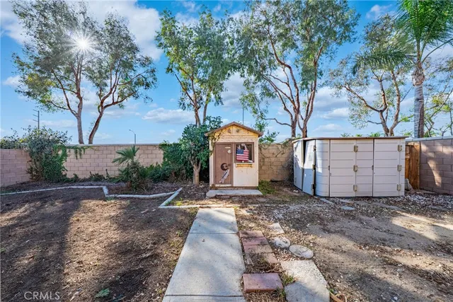 $1,050,000 | 7691 Coffeeberry Drive, Eastvale, CA 92880