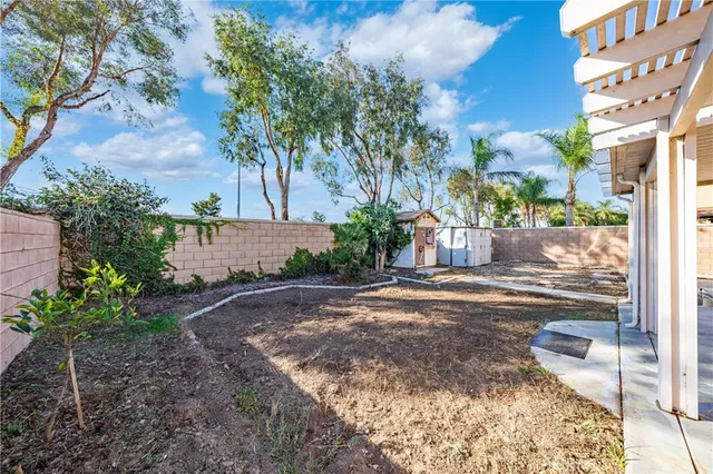 $1,050,000 | 7691 Coffeeberry Drive, Eastvale, CA 92880