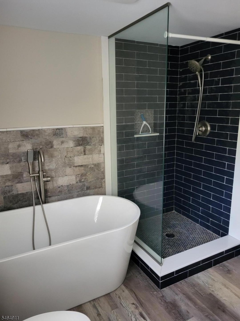 47 River Road Montville, NJ 07045 - Photo 5 of 16 Gallery Image 5
