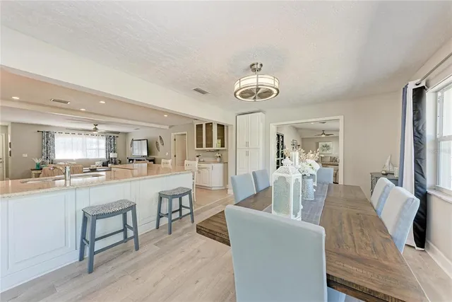 $925,000 | 5112 26th Avenue West, Bradenton, FL 34209