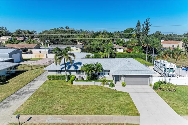 $925,000 | 5112 26th Avenue West, Bradenton, FL 34209