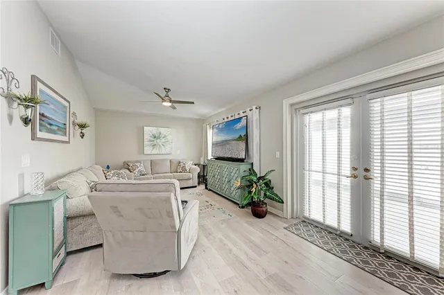 $925,000 | 5112 26th Avenue West, Bradenton, FL 34209