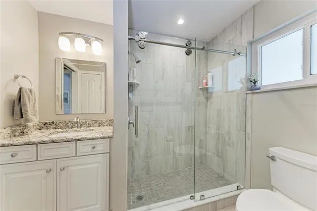 $925,000 | 5112 26th Avenue West, Bradenton, FL 34209