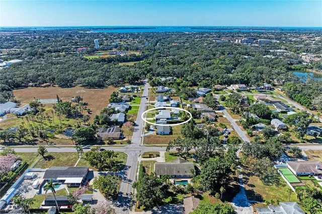 $925,000 | 5112 26th Avenue West, Bradenton, FL 34209