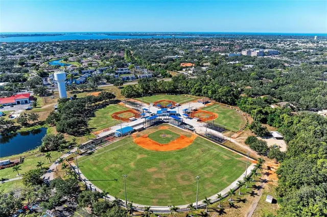 $925,000 | 5112 26th Avenue West, Bradenton, FL 34209