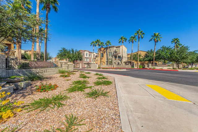 $469,999 | 240 West Juniper Avenue, Unit 1207, Gilbert, AZ 85233