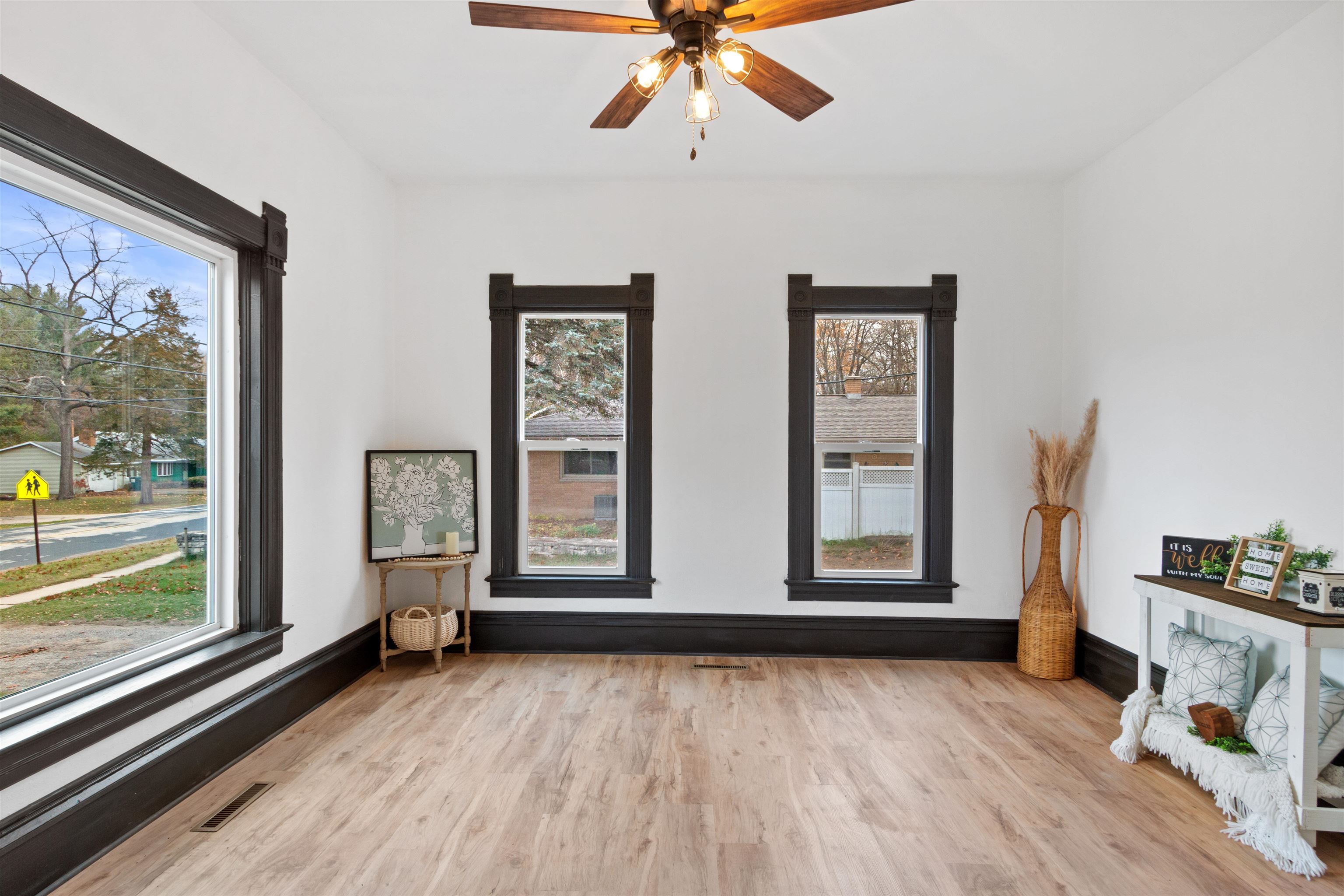 144 East Park Street Montello, WI 53949 - Photo 13 of 33