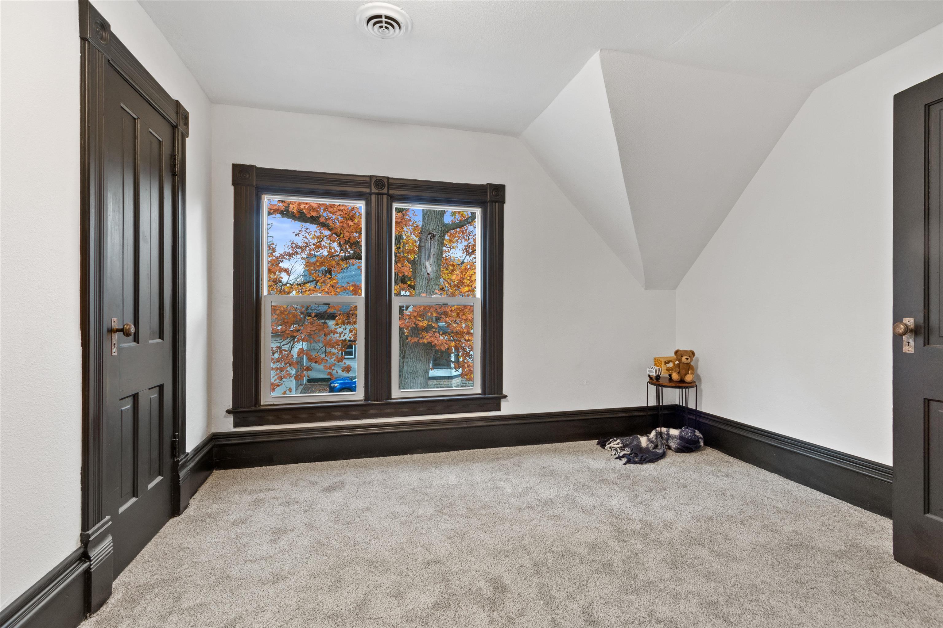 144 East Park Street Montello, WI 53949 - Photo 25 of 33