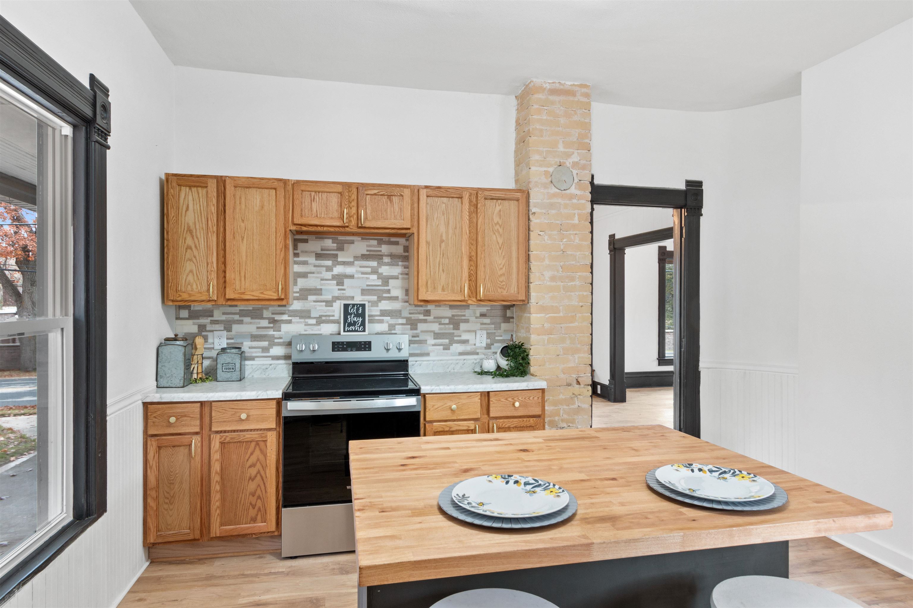 144 East Park Street Montello, WI 53949 - Photo 7 of 33