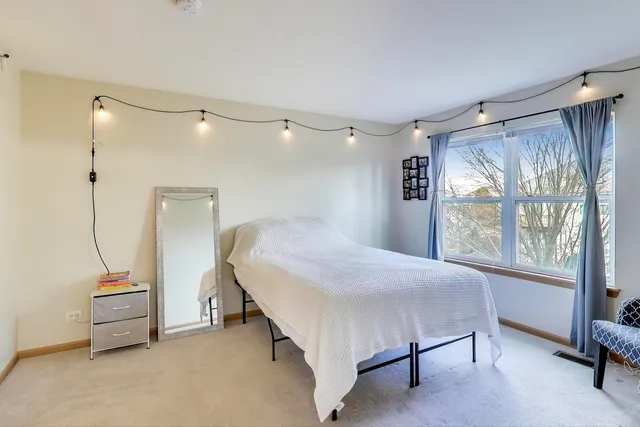 $225,000 | 1325 Remington Drive, Unit 3, Volo, IL 60020