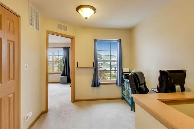 $225,000 | 1325 Remington Drive, Unit 3, Volo, IL 60020