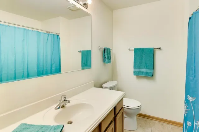 $225,000 | 1325 Remington Drive, Unit 3, Volo, IL 60020