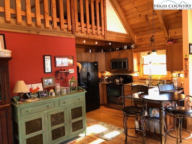 121 Bee Tree Ridge Lane Vilas, NC 28692 - Photo 13 of 30 Gallery Image 13
