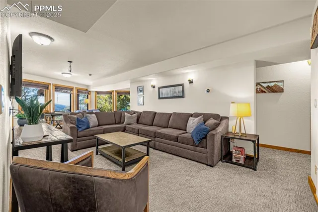 $875,000 | 619 Golden Cycle Circle, Cripple Creek, CO 80813