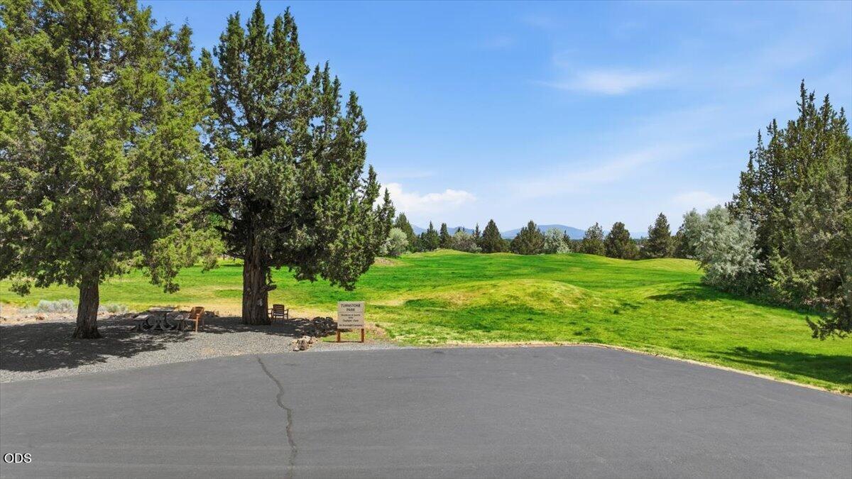 1726 Turnstone Road Redmond, OR 97756 - Photo 51 of 58
