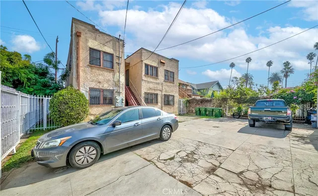 a car parked in front of a building