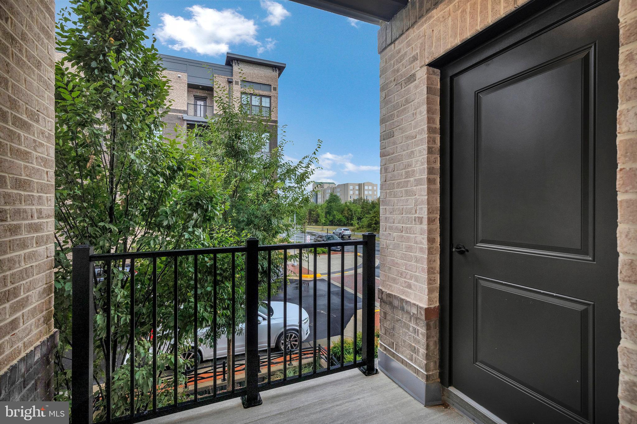 2319 Field Point Road, Unit 104 Herndon, VA 20171 - Photo 13 of 33 Gallery Image 13