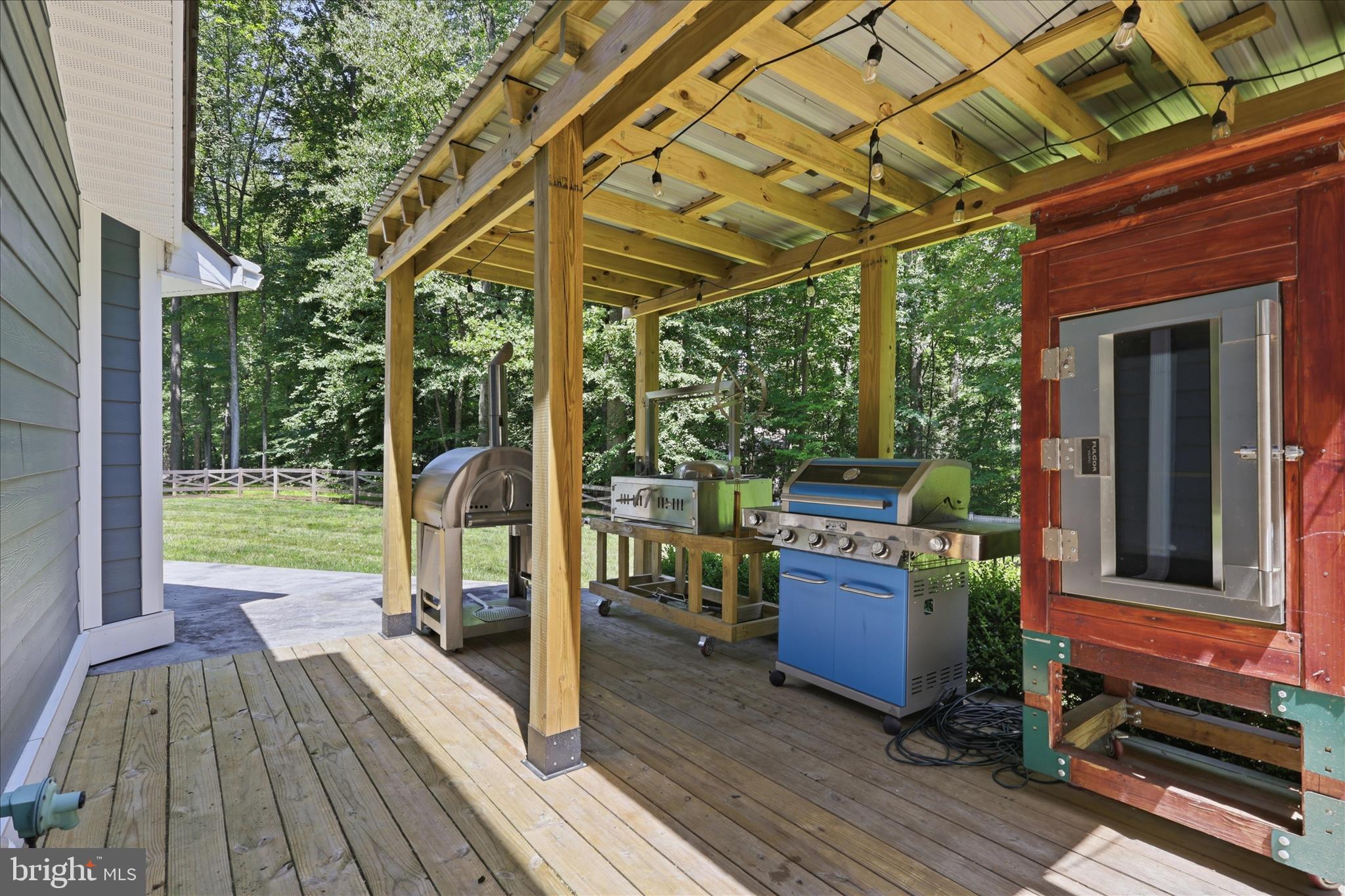 7514 Evans Ford Road Clifton, VA 20124 - Photo 49 of 86 Gazebo Cooking area