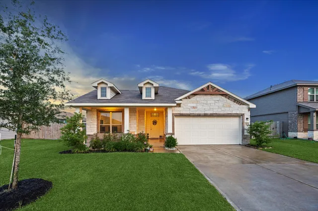 $331,000 | 310 Morning Dove Trail, Sealy, TX 77474