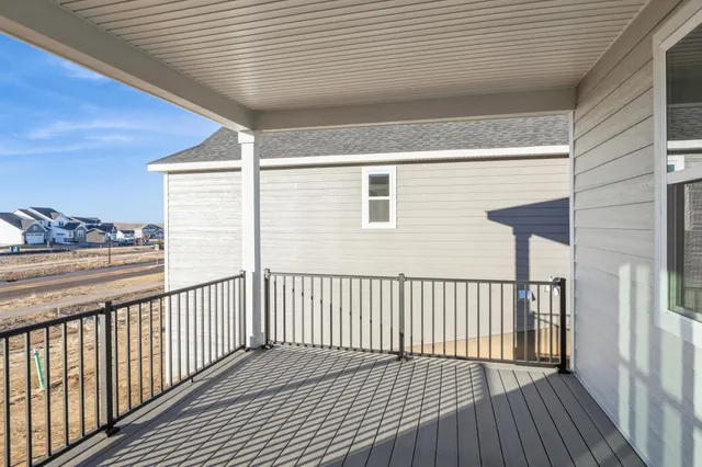 $565,000 | 4947 Jandura Bay Northeast, St. Michael, MN 55376